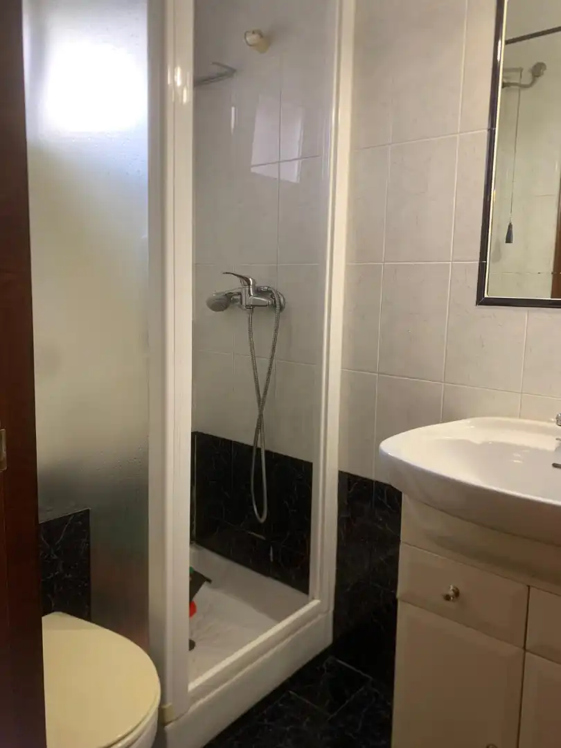 Bathroom of Flat for sale in Getxo   with Heating, Terrace and Storage room