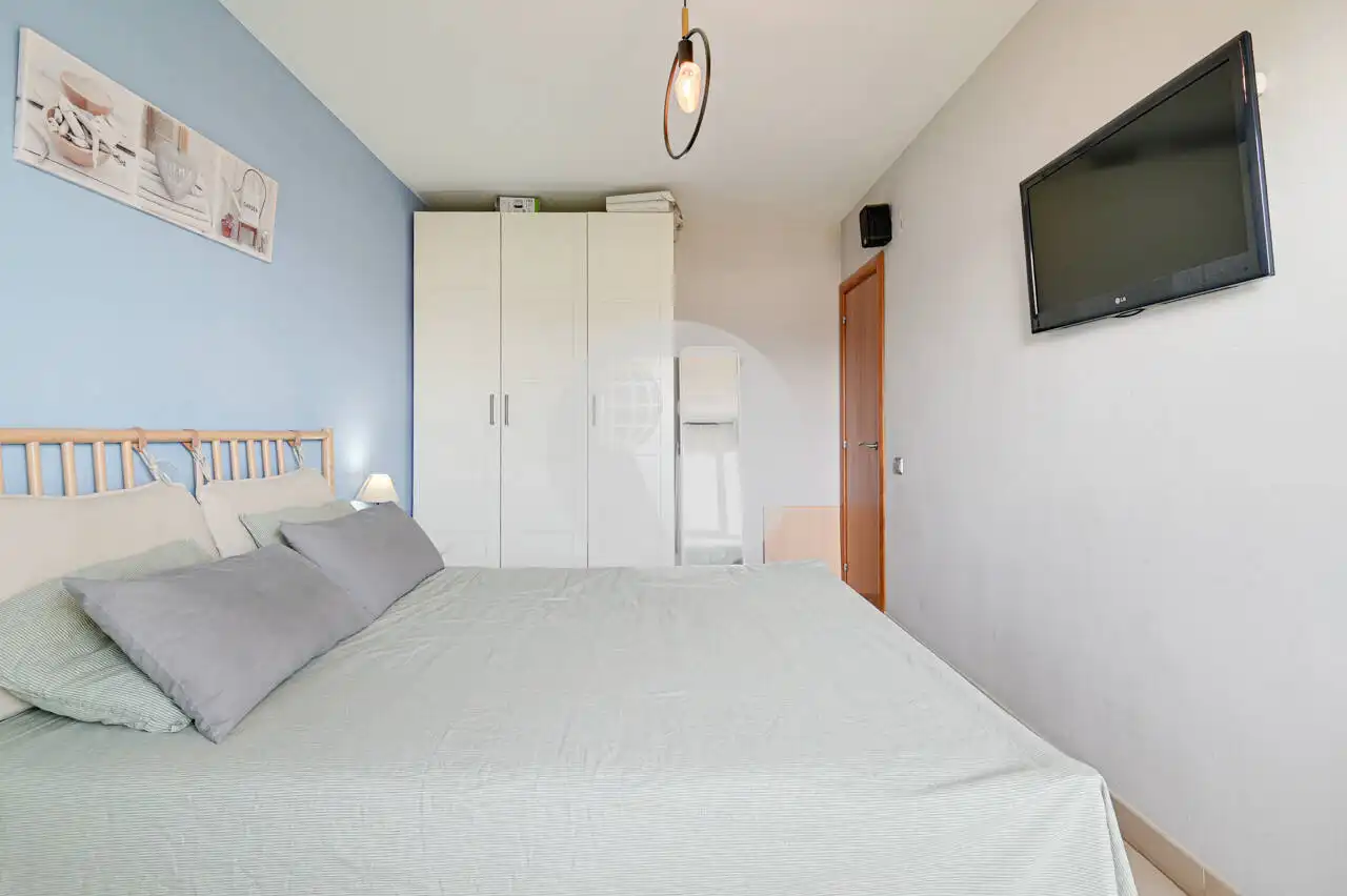Bedroom of Attic for sale in Mollet del Vallès  with Air Conditioner, Heating and Balcony