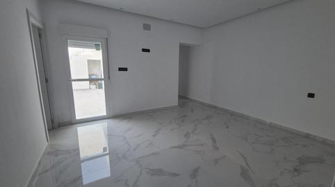 Foto 2 de Casa adosada en venda a Las Cruces, Villena