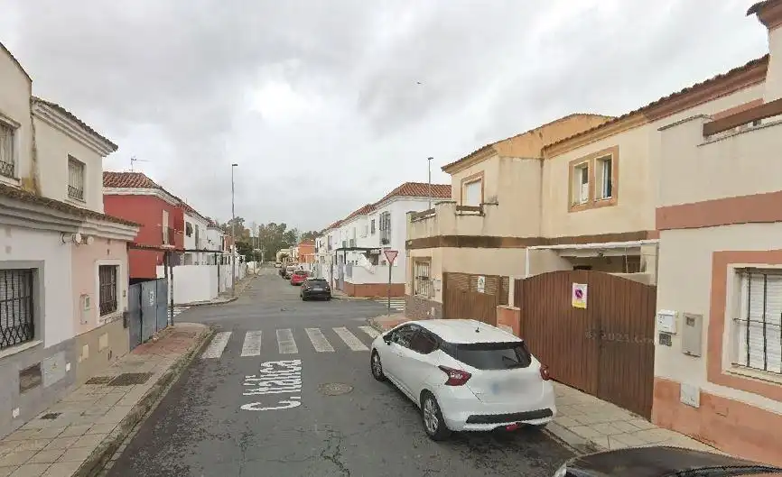 Vista exterior de Pis en venda en Coria del Río
