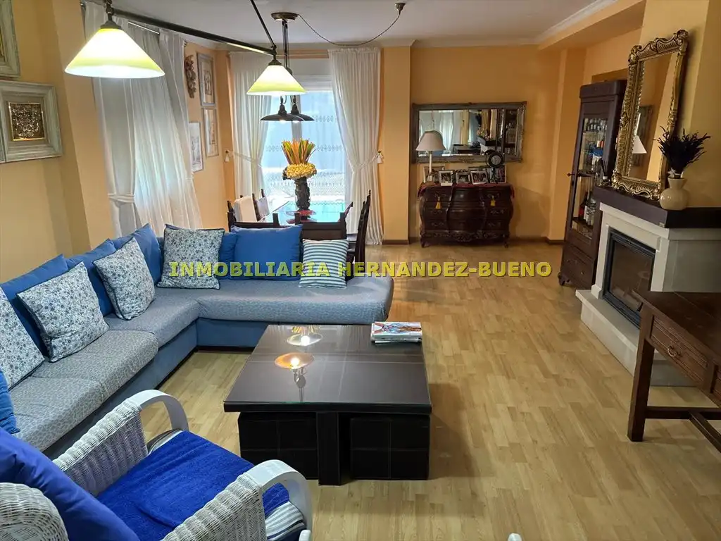 Sala de estar de Casa o chalet en venta en Buenavista con Calefacción, Jardín privado y Terraza