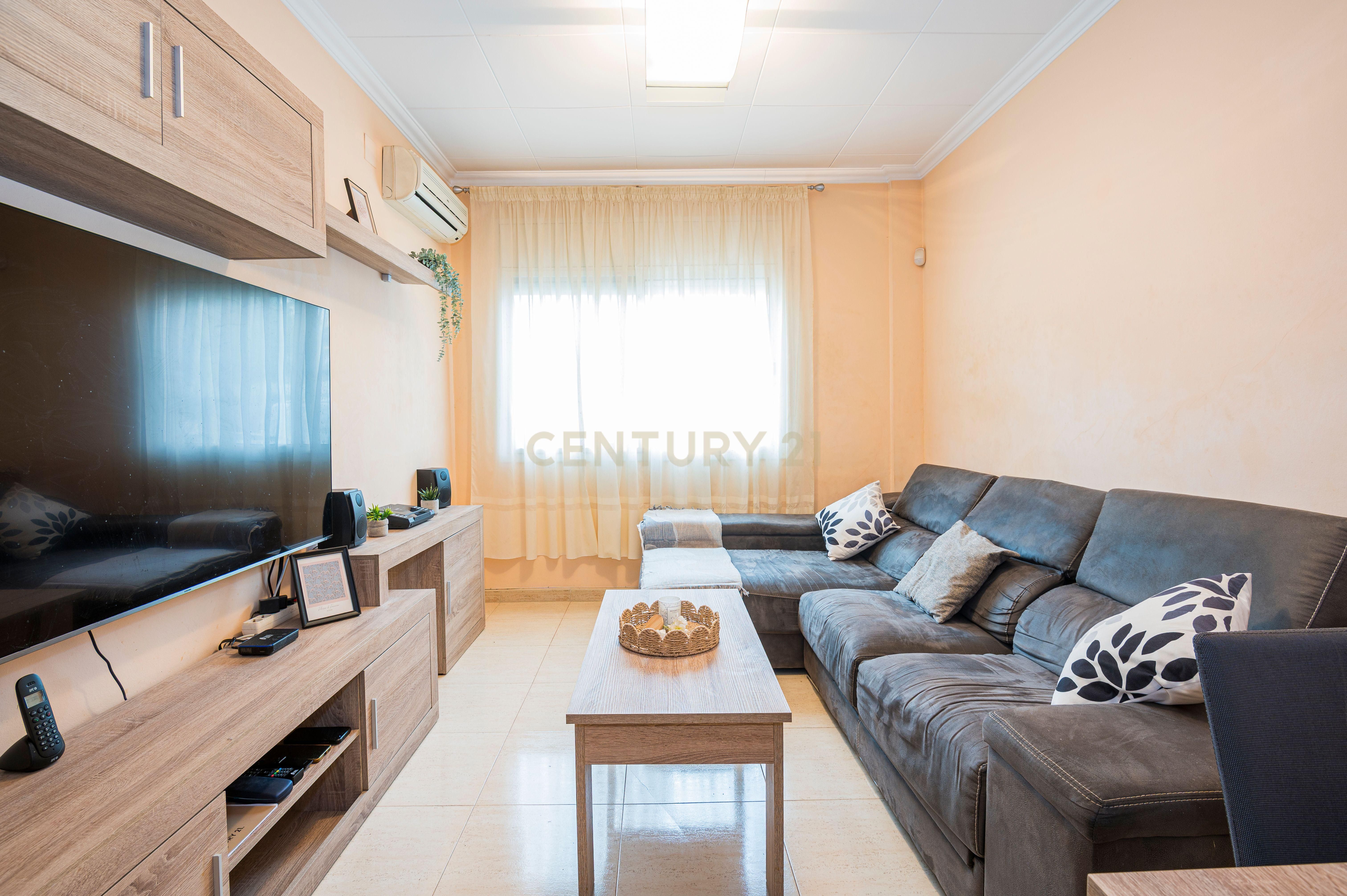 Sala de estar de Planta baja en venta en Cubelles con Trastero