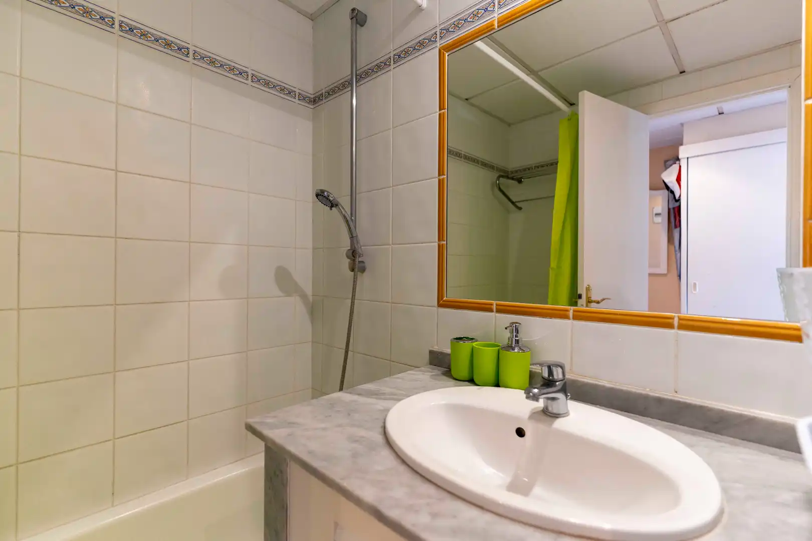 Badezimmer von Wohnung zum Verkauf in Los Realejos mit Möbliert, Balkon und Gemeinschaftspool