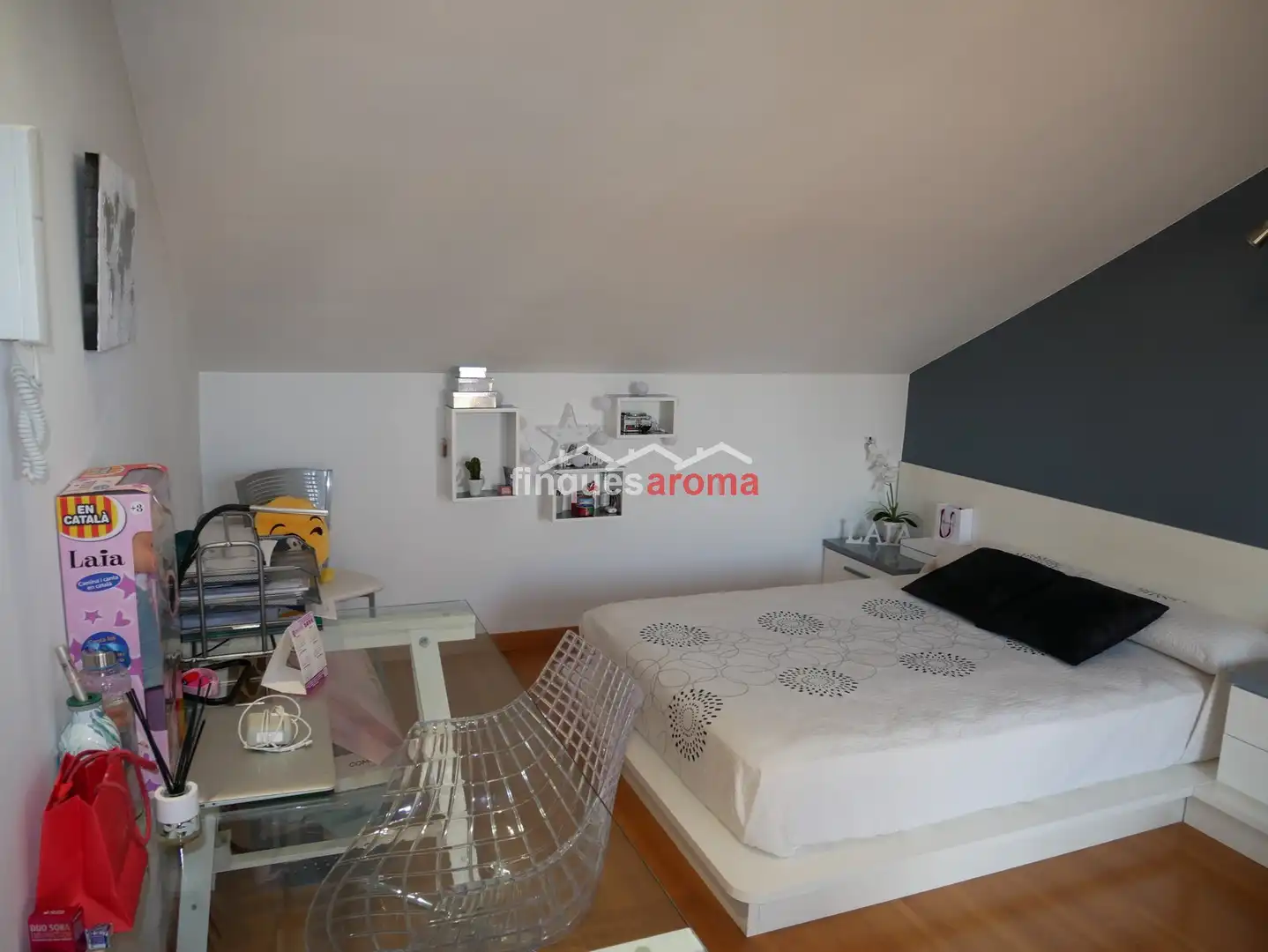 Habitación de Casa adosada en venta en Valls con Aire acondicionado, Calefacción y Jardín privado