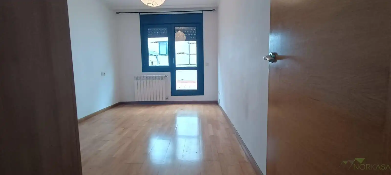 Schlafzimmer von Wohnung zum Verkauf in Llanera mit Heizung, Parkett und Terrasse