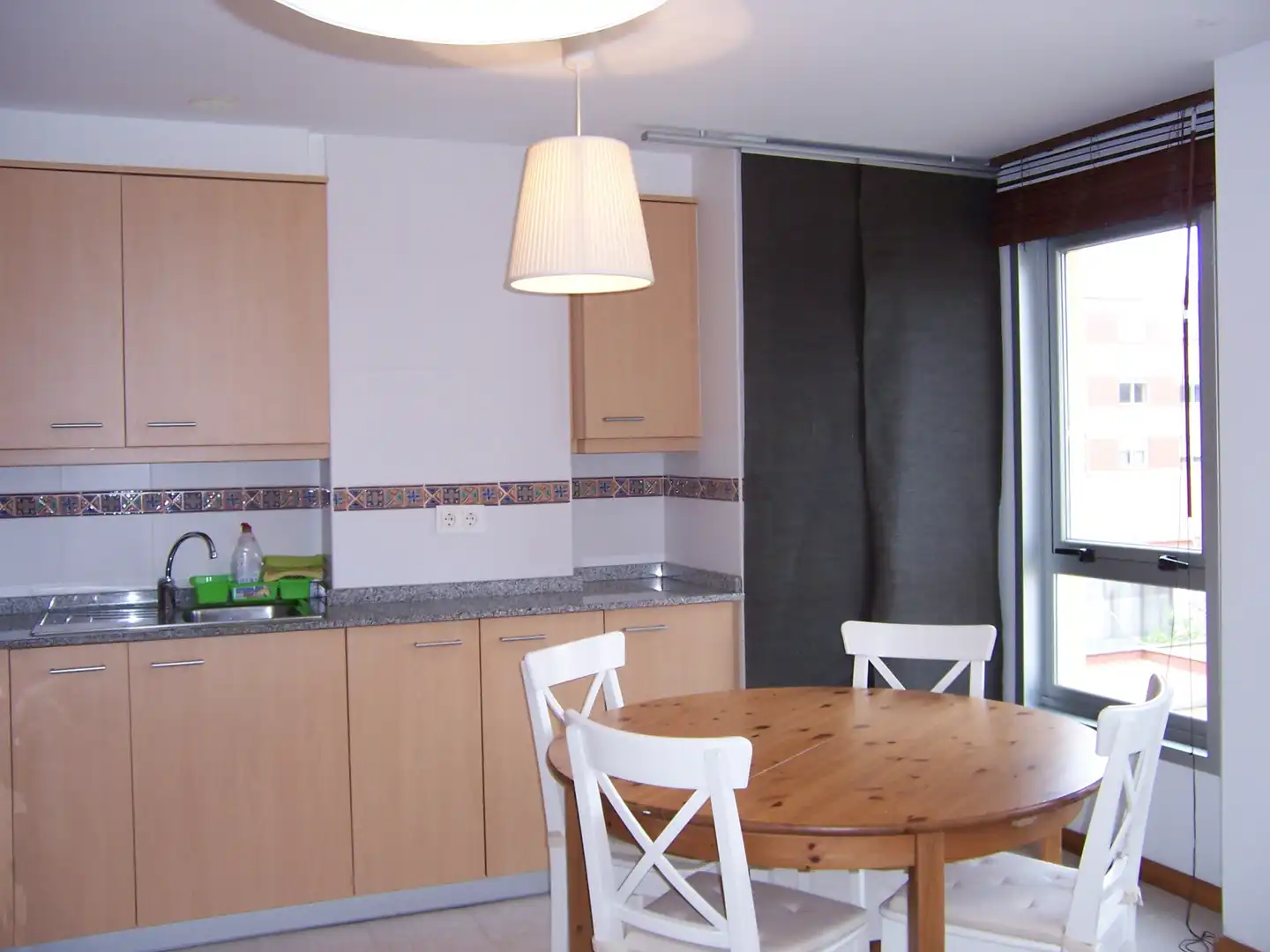 Cocina de Estudio en venta en Cariño con Calefacción, Parquet y Trastero