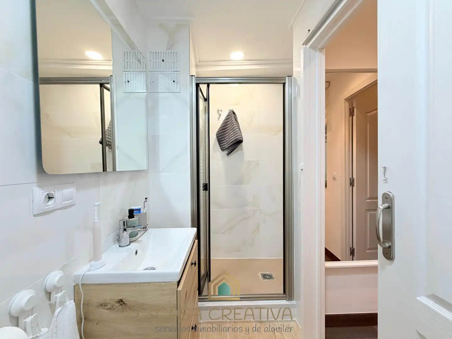 Baño de Piso en venta en Alzira con Aire acondicionado, Calefacción y Amueblado