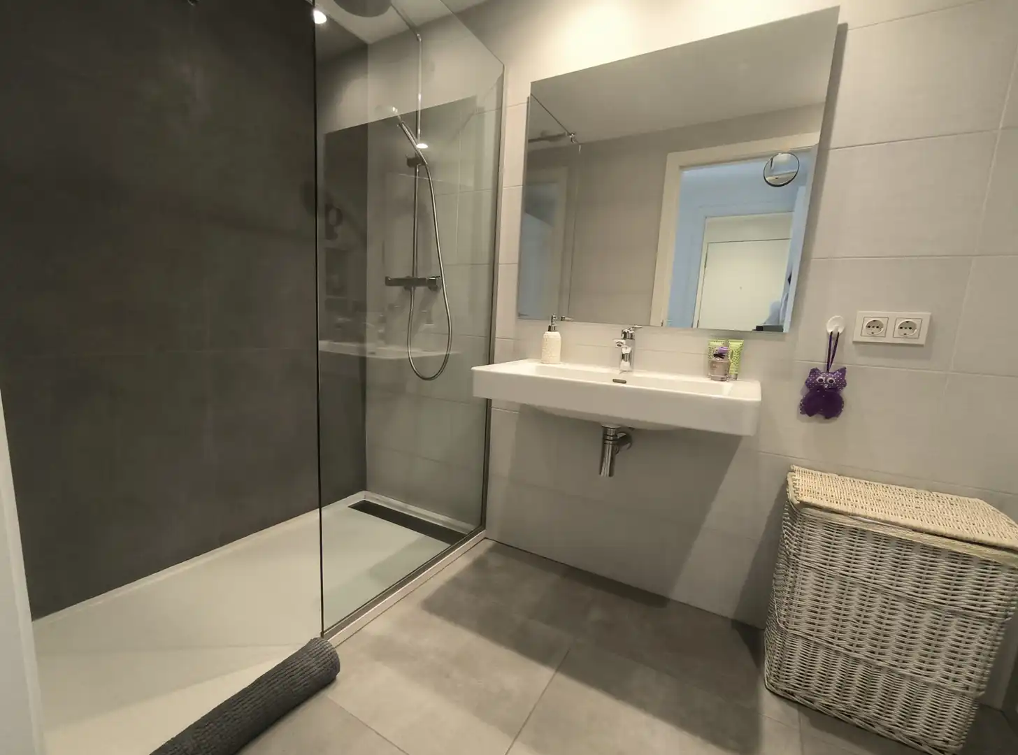 Baño de Planta baja en venta en  Palma de Mallorca con Aire acondicionado, Calefacción y Jardín privado