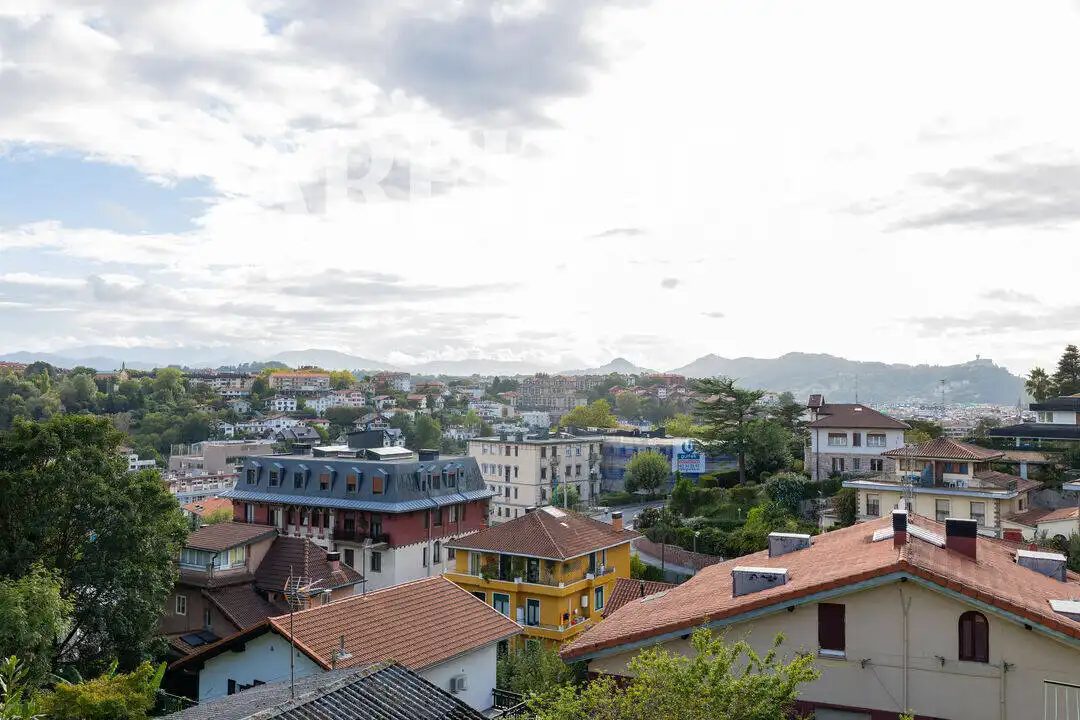 Flat with lift for sale in Bordatxipi Pasealekua, imagen 35
