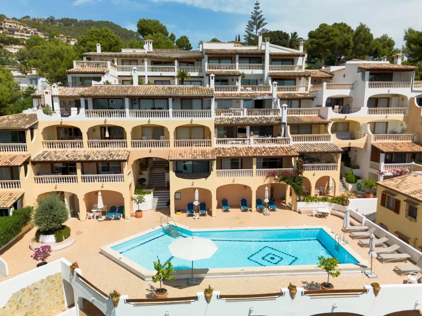 Swimming pool of Flat for sale in Calvià  with Air Conditioner, Private garden and Terrace