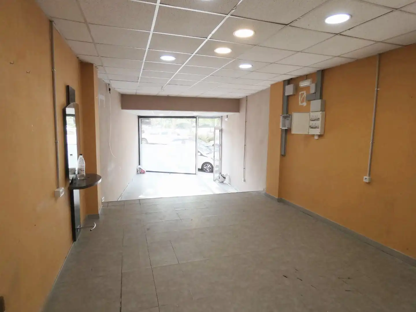 Local en venta en Cerdanyola del Vallès