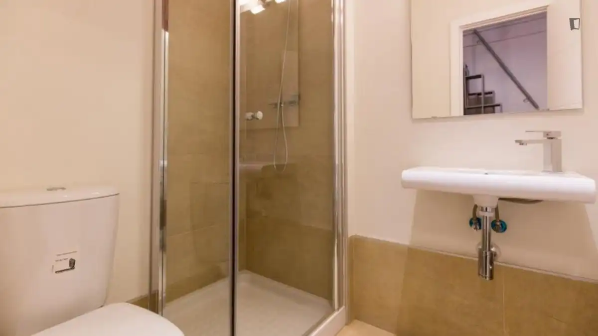 Study for rent in San Matías - Realejo