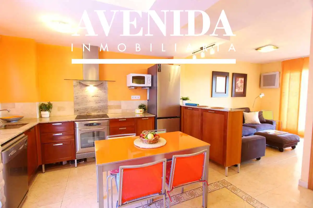 Kitchen of Apartments for sale in Oropesa del Mar / Orpesa  with Air Conditioner, Heating and Terrace