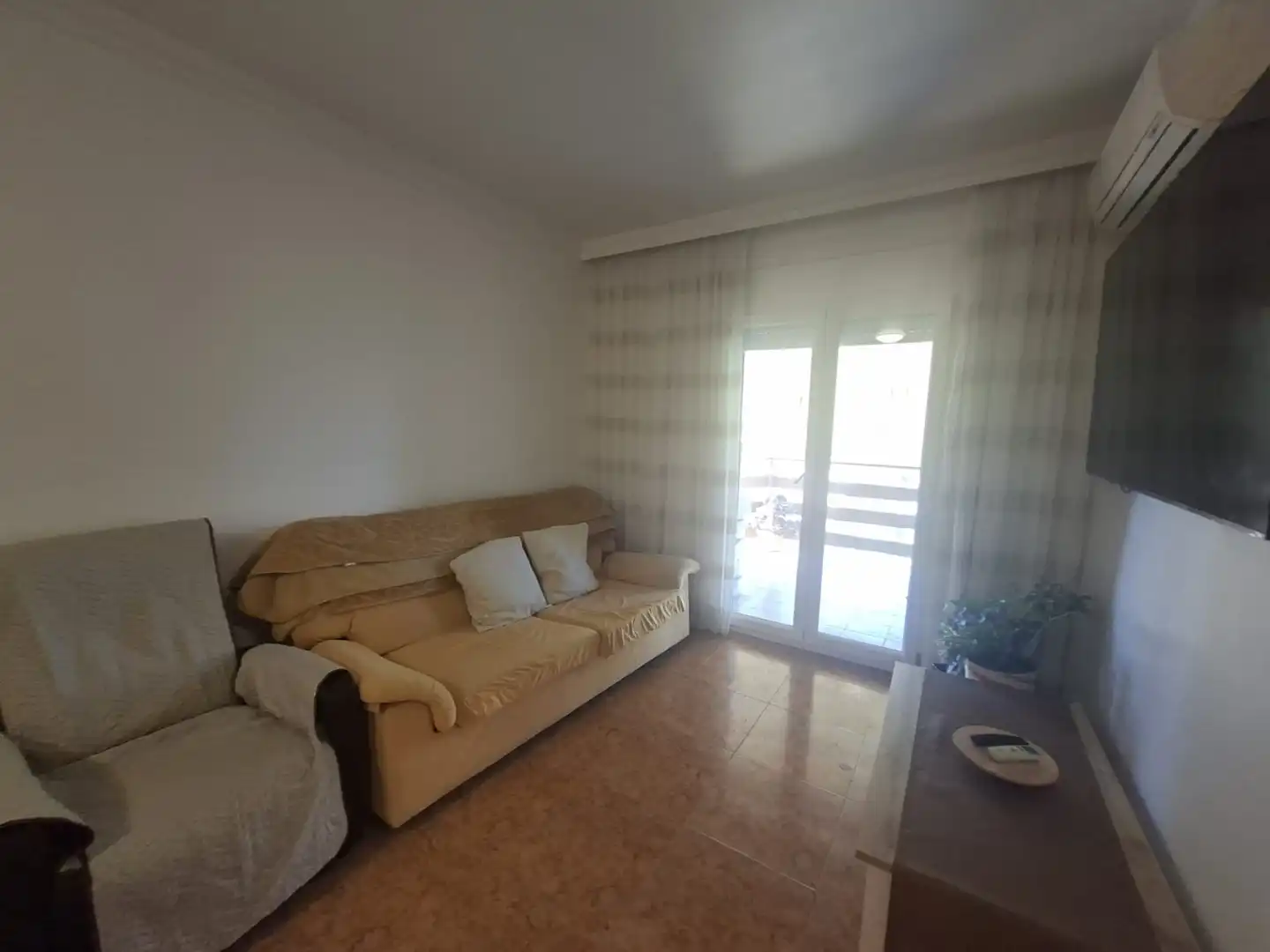 Piso en venta en FIGUERES, Castelló d'Empúries