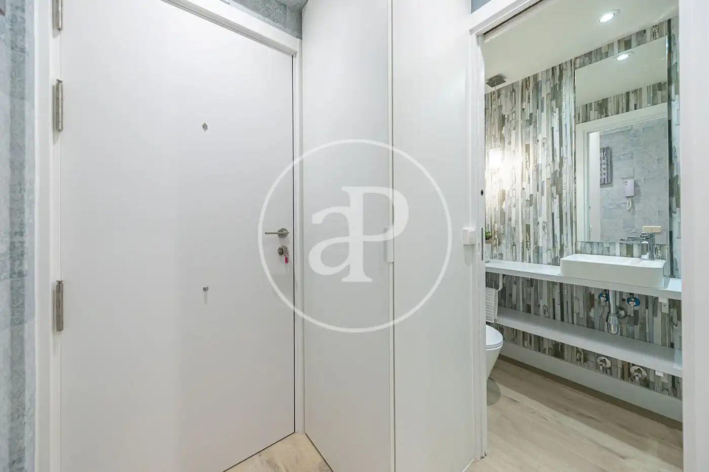Flat with pool for sale in C. de Agustina de Aragón, imagen 24