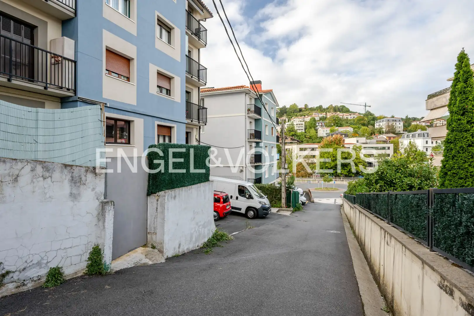 Flat with garden for sale in Zubiaurre Pasealekua, imagen 40