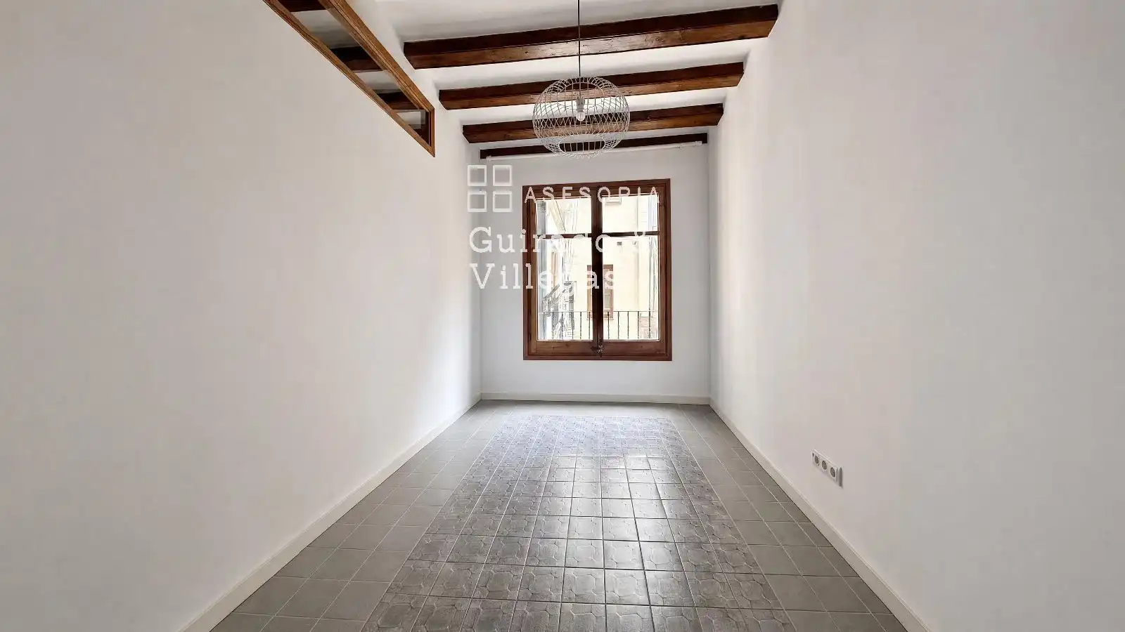 Sala d'estar de Pis en venda en Barcelona amb Aire condicionat, Terrassa i Moblat