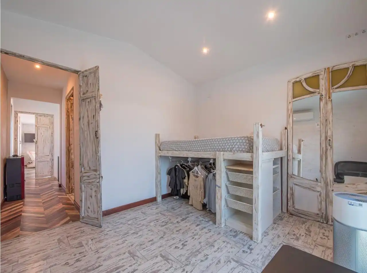 Dormitori de Casa o xalet en venda en Maó - Mahón amb Aire condicionat, Terrassa i Piscina