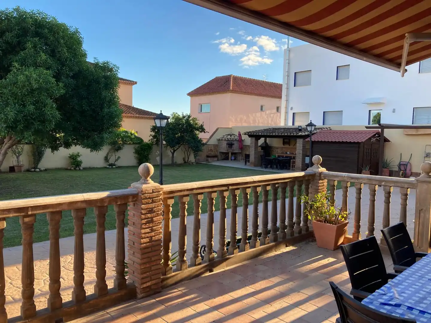 Terraza de Casa o chalet en venta en Fuengirola con Aire acondicionado, Jardín privado y Parquet