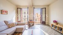 Living room of Flat for sale in  Barcelona Capital  with Air Conditioner and Balcony