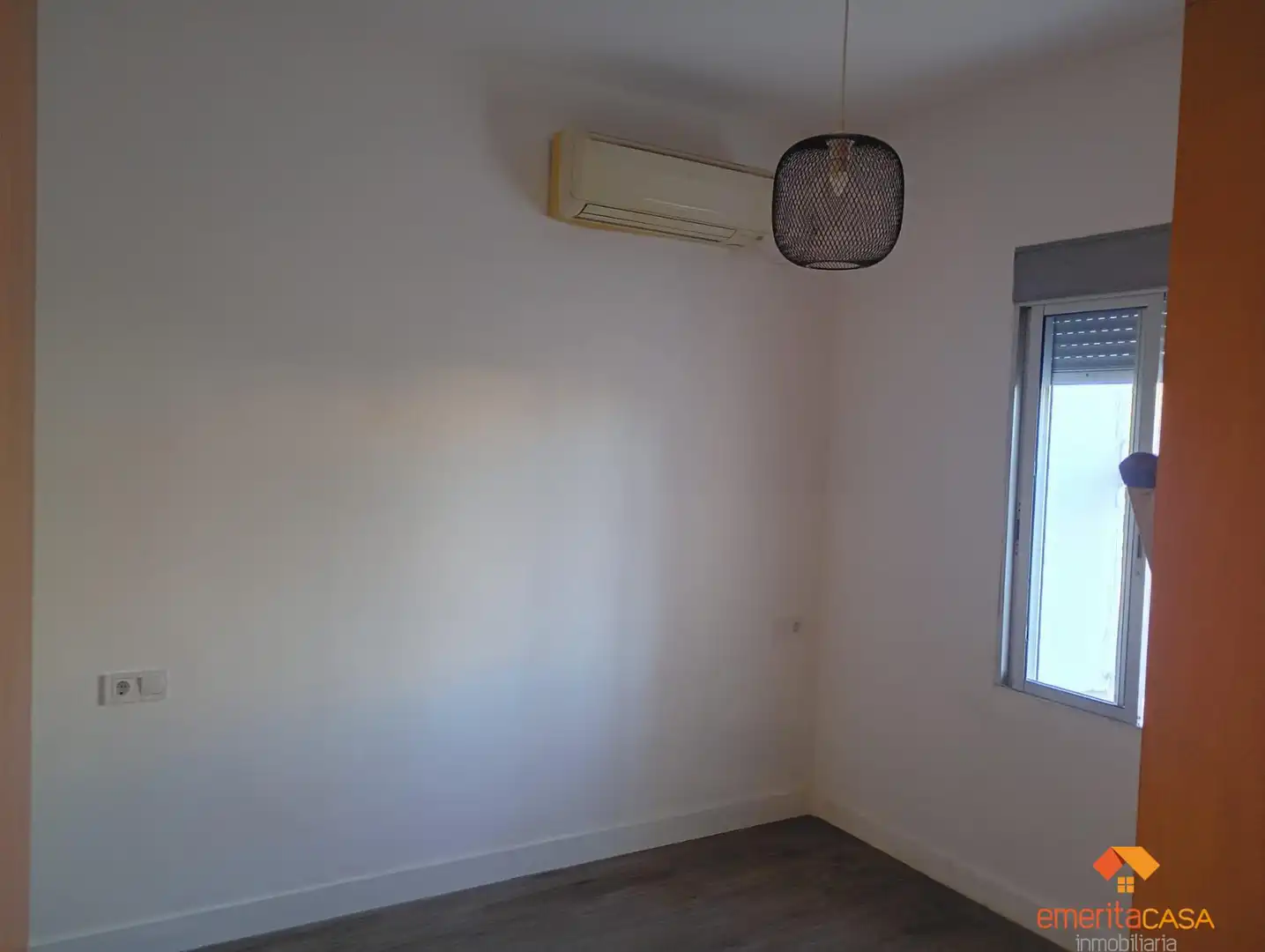 Dormitori de Apartament en venda en Cáceres amb Aire condicionat, Terrassa i Traster