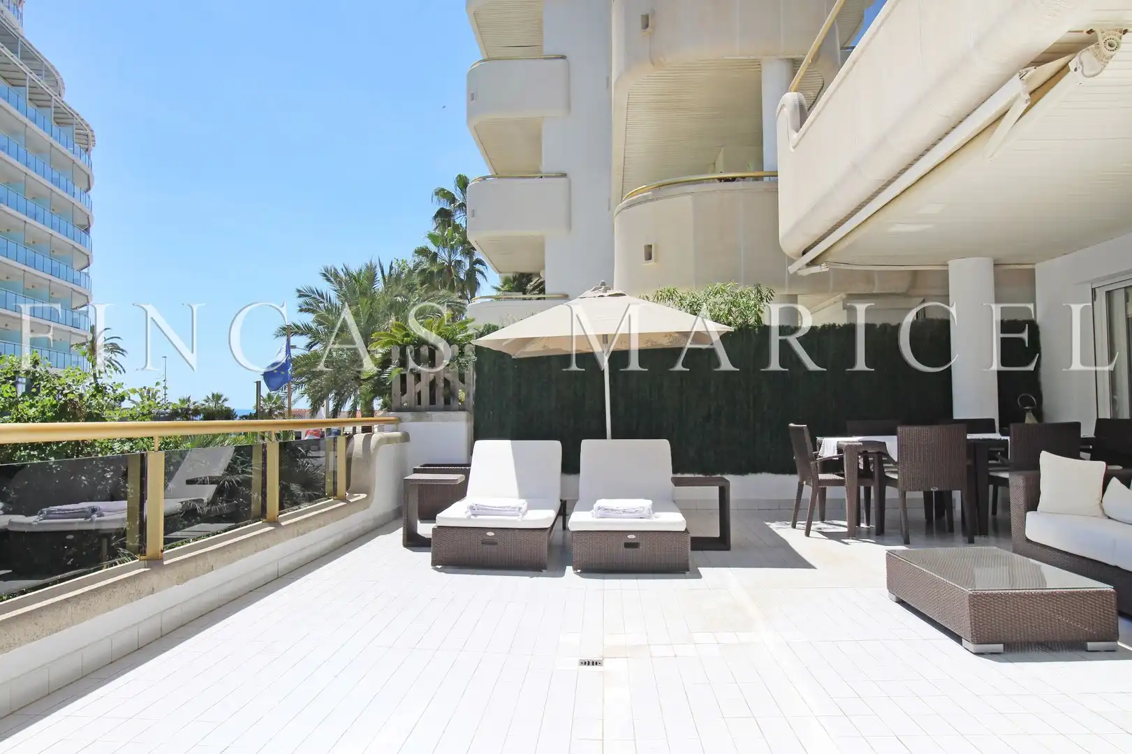 Terrasse von Wohnung zum Verkauf in Sitges mit Klimaanlage, Heizung und Terrasse