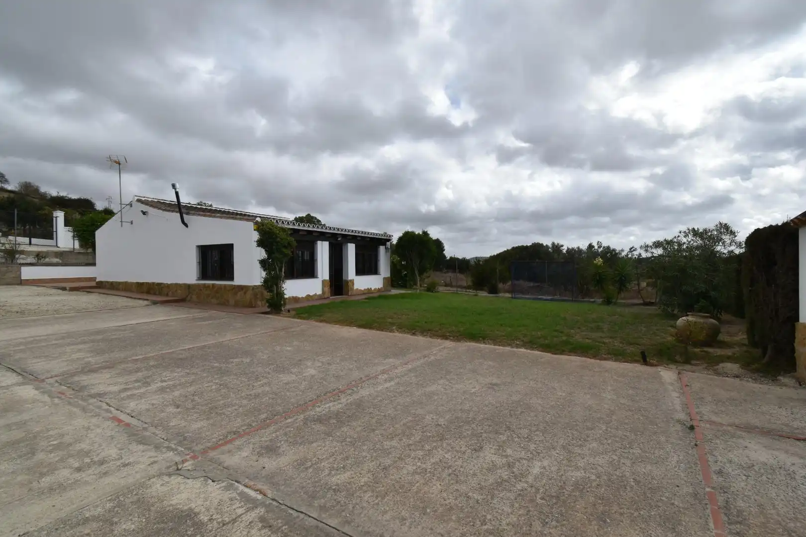 Vista exterior de Casa o chalet en venta en Medina Sidonia con Jardín privado, Trastero y Amueblado