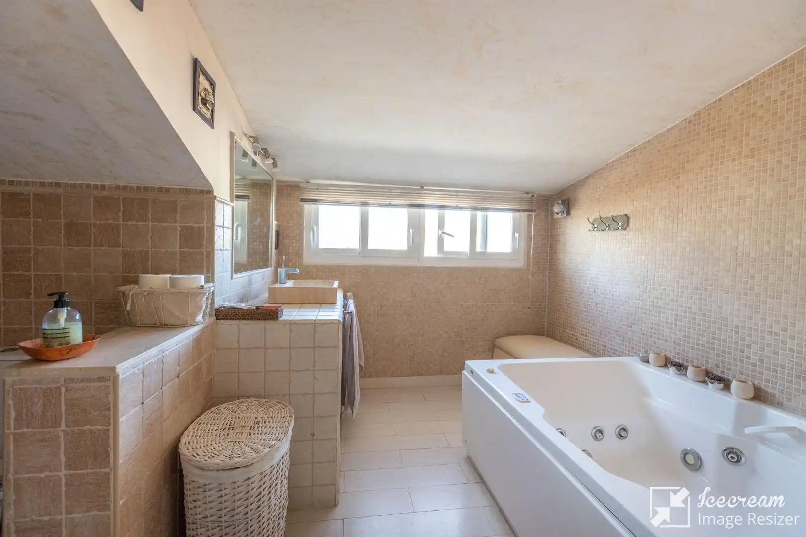 Bany de Àtic en venda en Altea amb Aire condicionat i Terrassa
