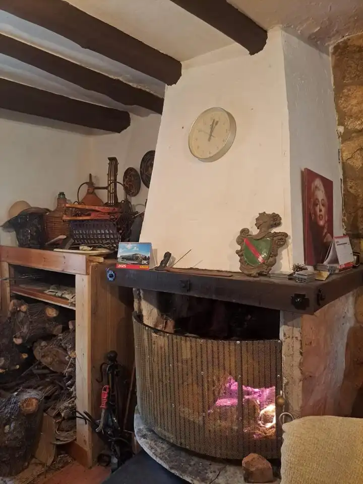 Casa adosada en venta en Calmarza