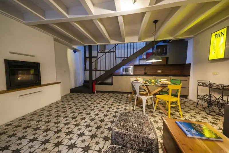 Casa o chalet en venta en Garganta la Olla con Aire acondicionado, Calefacción y Jardín privado