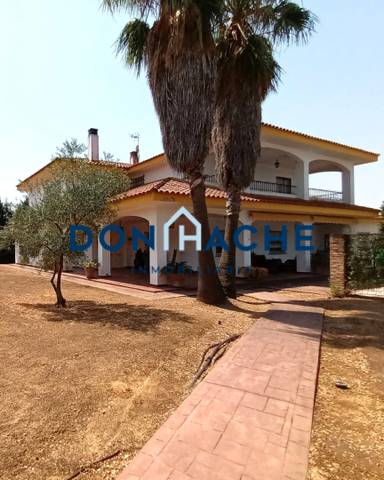 Casa-chalet en Alquiler en Golf Guadiana