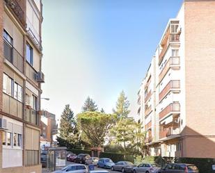 Exterior view of Flat for sale in  Madrid Capital  with Heating and Furnished