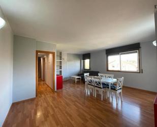 Dining room of Duplex to rent in Cornellà de Llobregat  with Air Conditioner, Heating and Parquet flooring