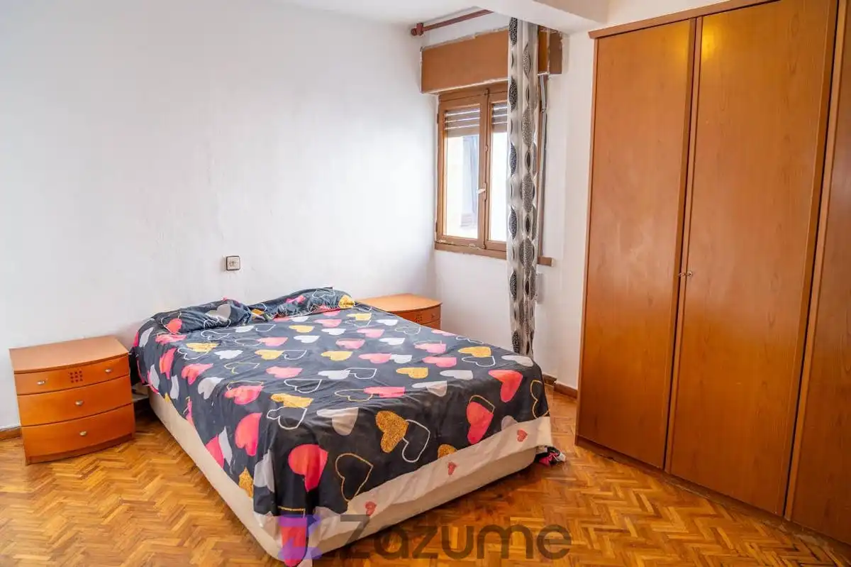Bedroom of Flat for rent in Langreo  with Heating, Furnished and Oven