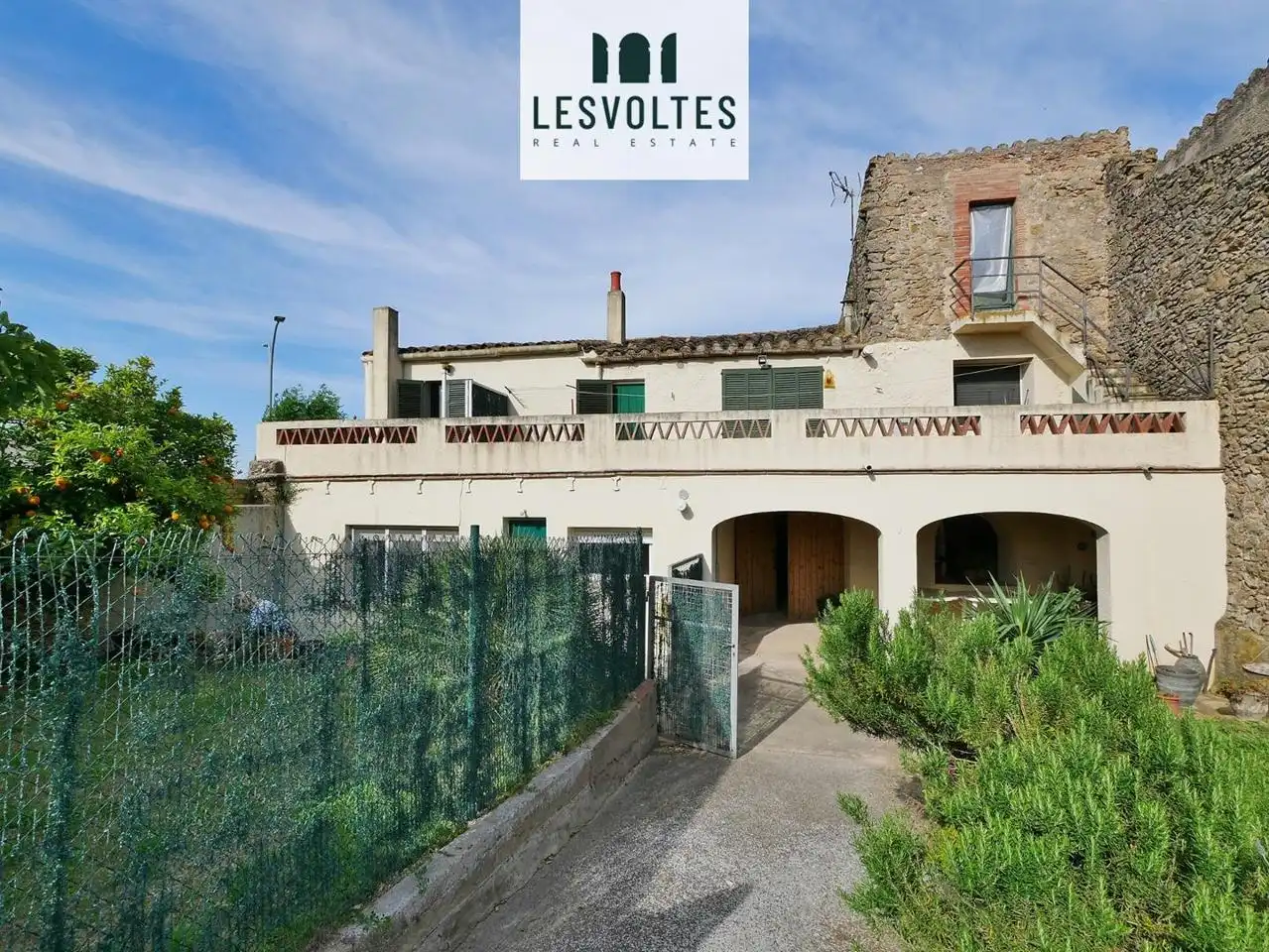 Vista exterior de Casa o chalet en venta en Verges con Calefacción, Jardín privado y Terraza