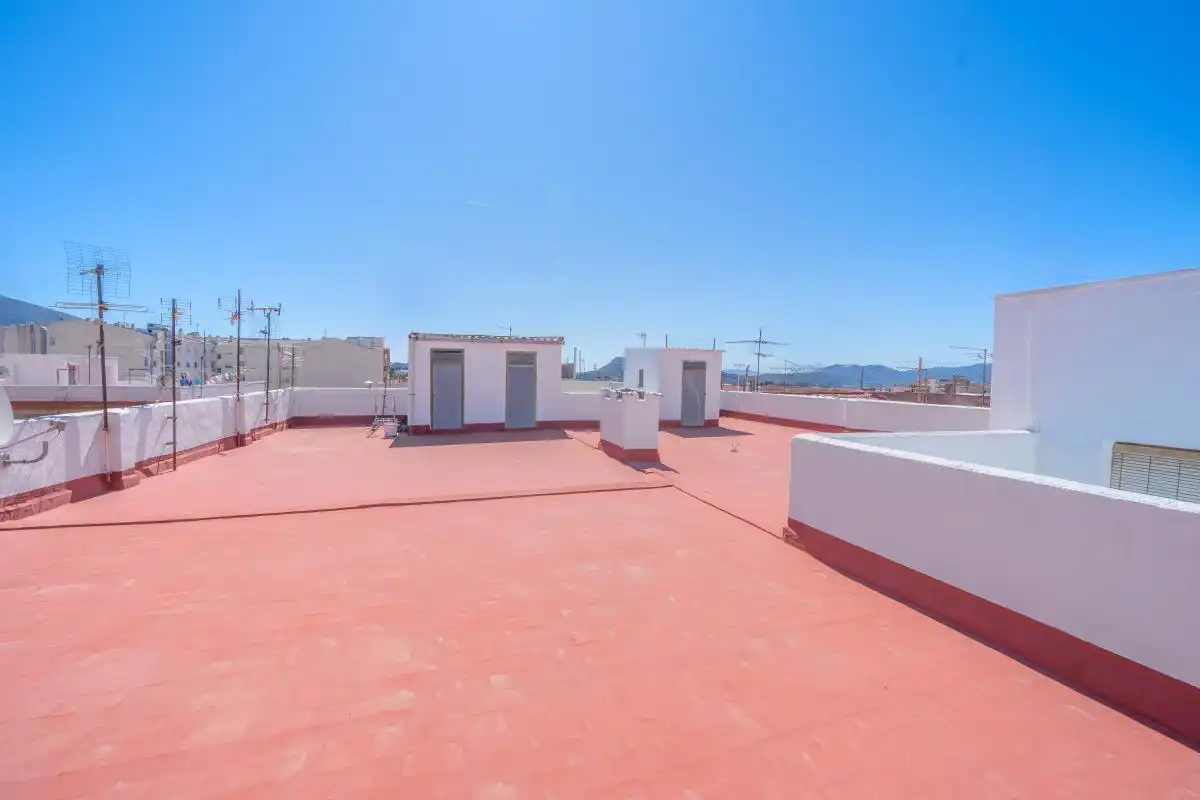 Terraza de Piso en venta en Elda con Calefacción, Terraza y Trastero