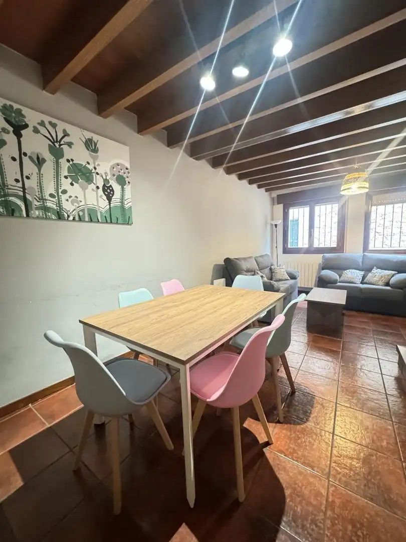 Haus oder Chalet zur Miete in Calle Yza Gidelli, Plaza Mayor - San Agustín