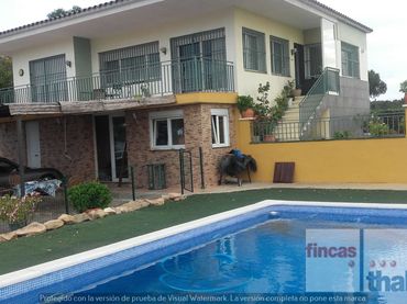 Maison avec piscine à vendre à Serra Brava