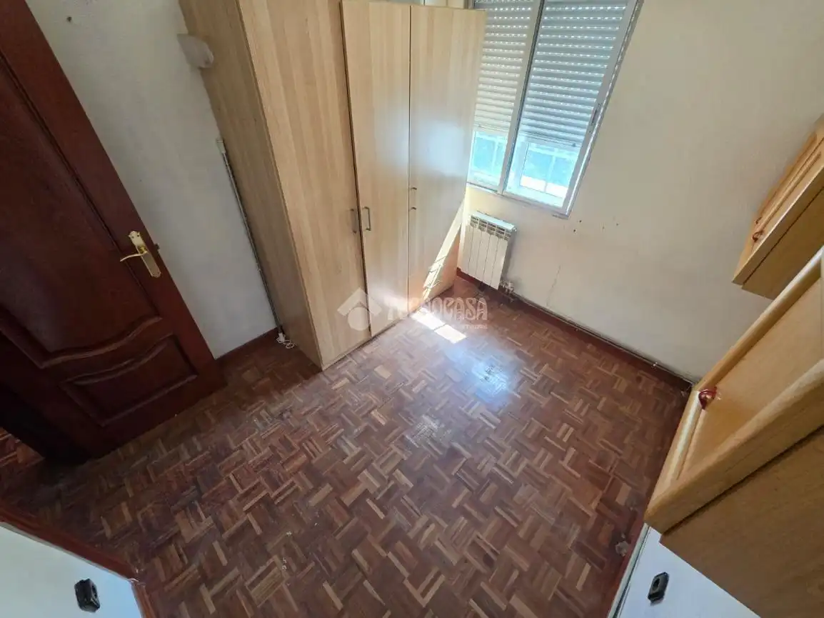 Bedroom of Flat for sale in Fuenlabrada