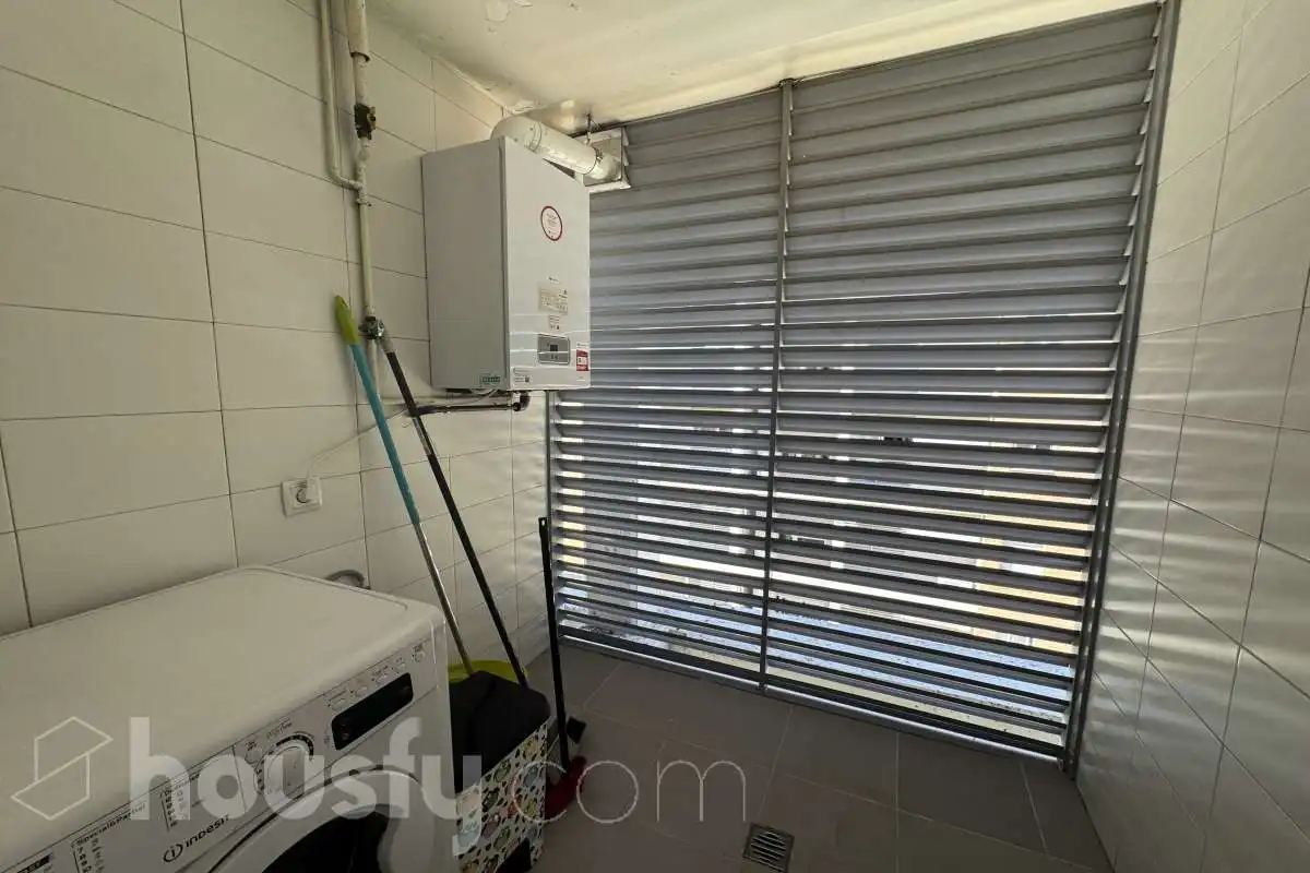 Terraza de Piso de alquiler en Madrid con Trastero y Amueblado