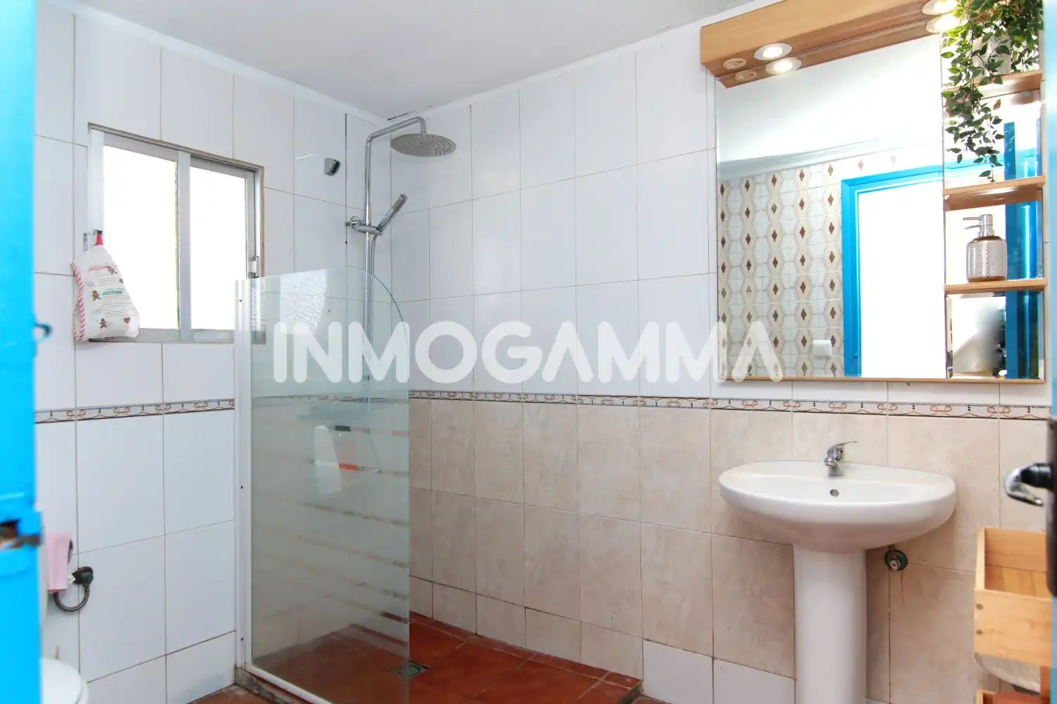Bany de Casa o xalet en venda en Sueca amb Terrassa i Traster