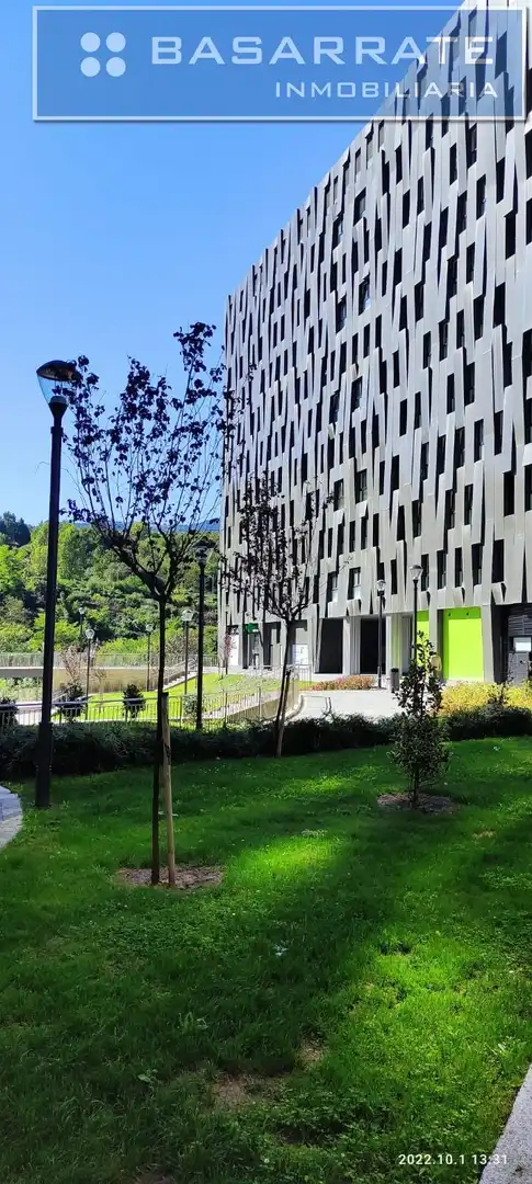 Exterior view of Commercial properties for sale in Bilbao 