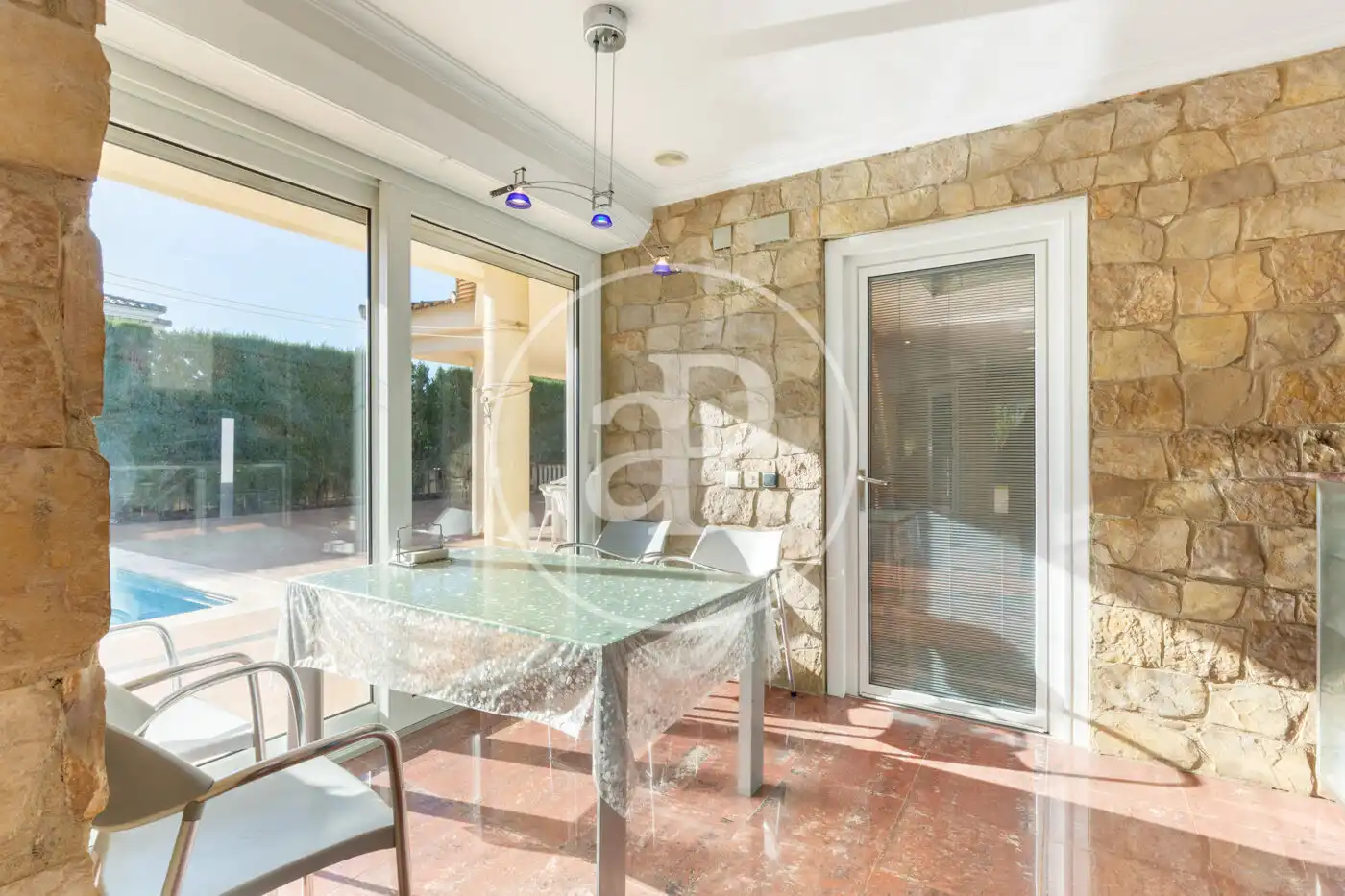 Terraza de Casa o chalet en venta en Serra con Aire acondicionado, Calefacción y Jardín privado