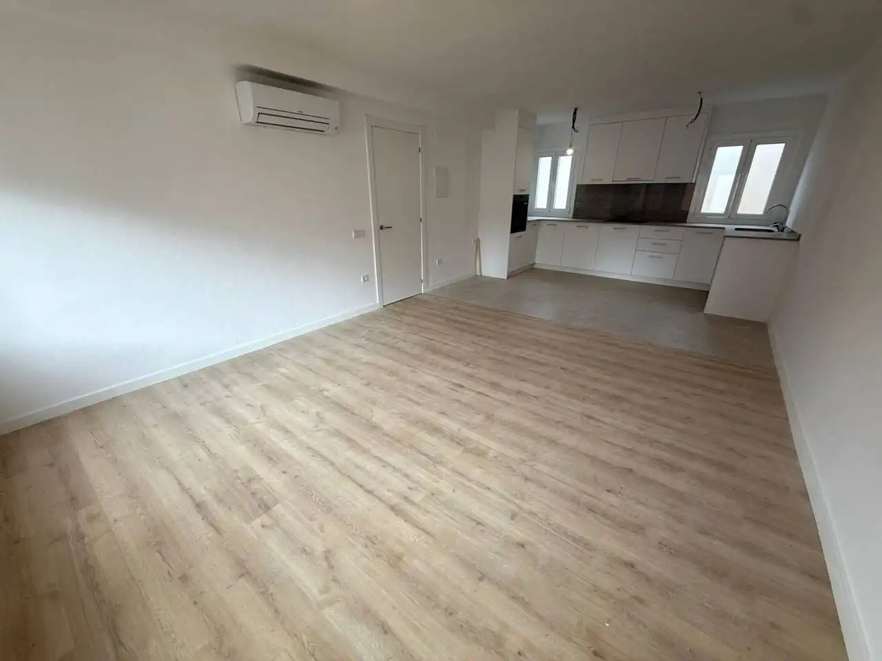 Piso en venta en El Poble Sec, imagen 6