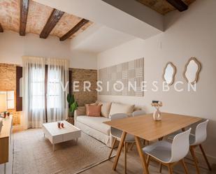 Living room of Flat to rent in  Barcelona Capital  with Air Conditioner, Heating and Balcony