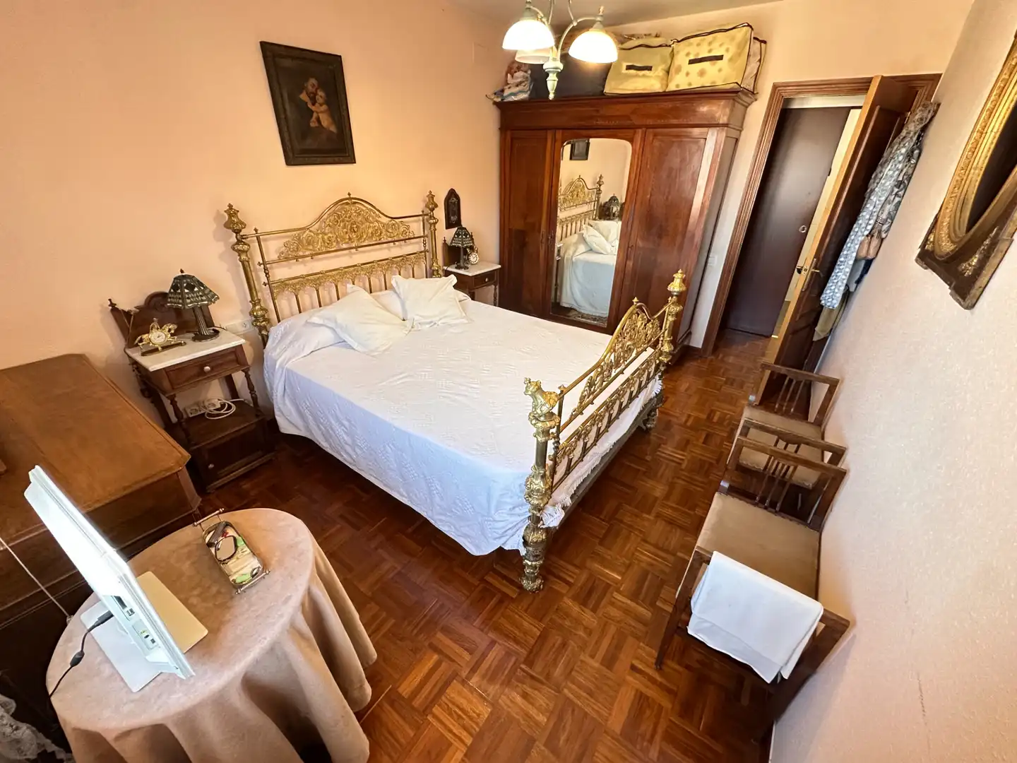 Schlafzimmer von Wohnung zum Verkauf in Cuenca mit Heizung, Parkett und Terrasse