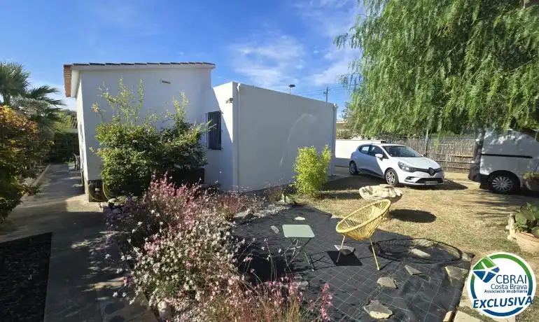 Jardí de Casa o xalet en venda en Roses amb Calefacció, Jardí privat i Traster