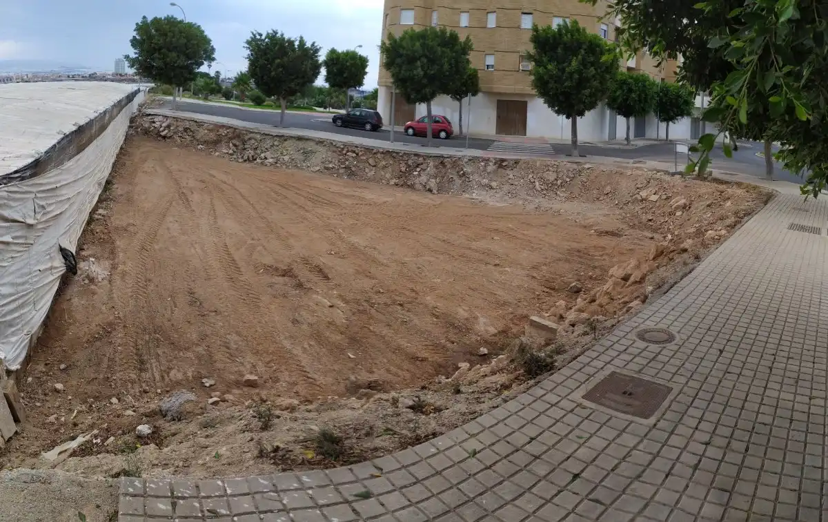Terrenos y solares en venta en El Ejido Ciudad, imagen 2