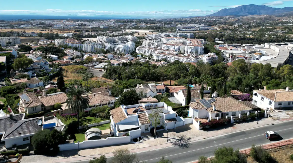 Villa con piscina in vendita a Avenida Calderón de la Barca 16, imagen 8