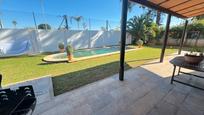 Swimming pool of House or chalet for sale in Dos Hermanas  with Air Conditioner, Terrace and Swimming Pool